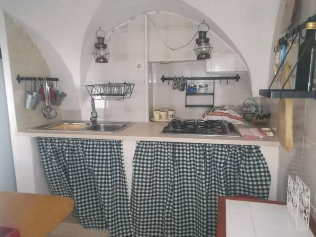 Vico Anglani Guest House Ostuni Exterior photo